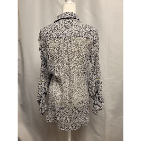 Diane Von Furstenberg Blouse Womens 8 Silk Chiffon Roll Tab Sheer Lightweight - Picture 4 of 13